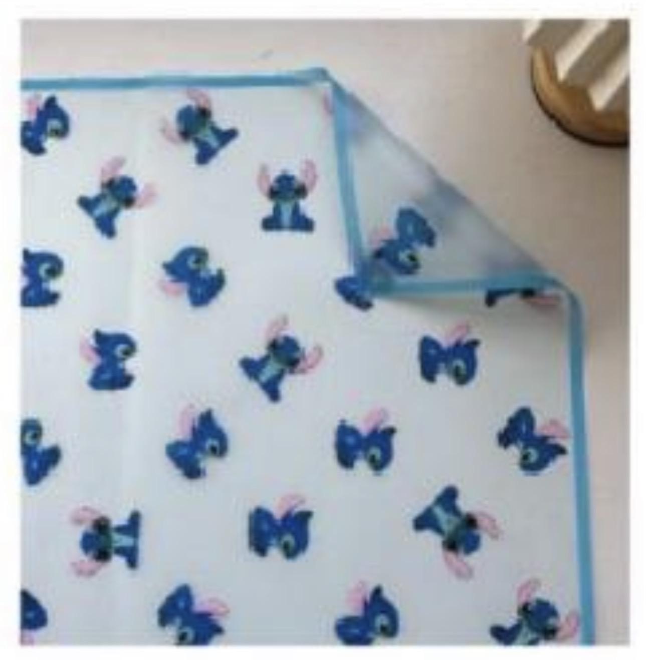 Special Small Stitch in White — blue