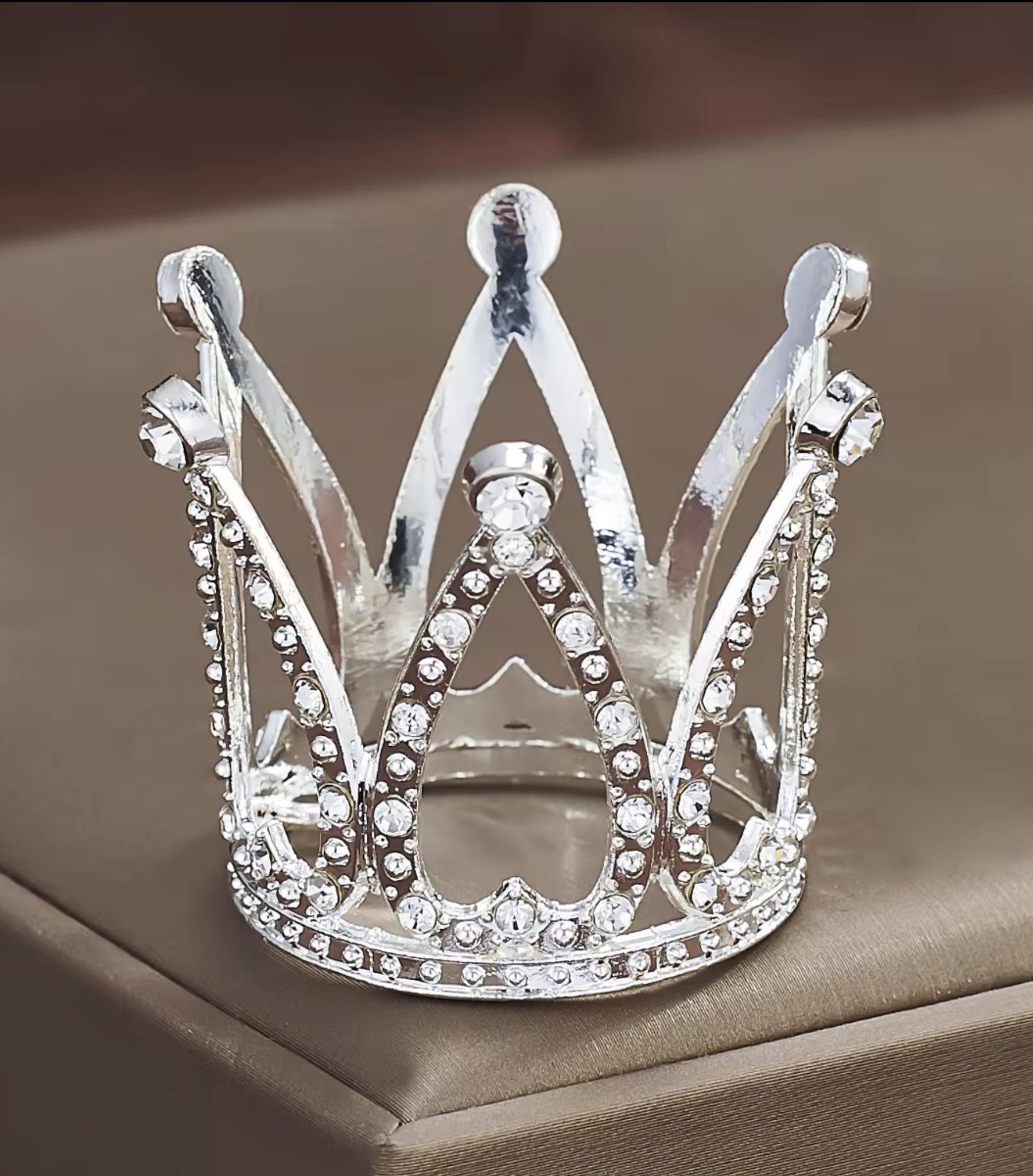 Small Crown in Silver