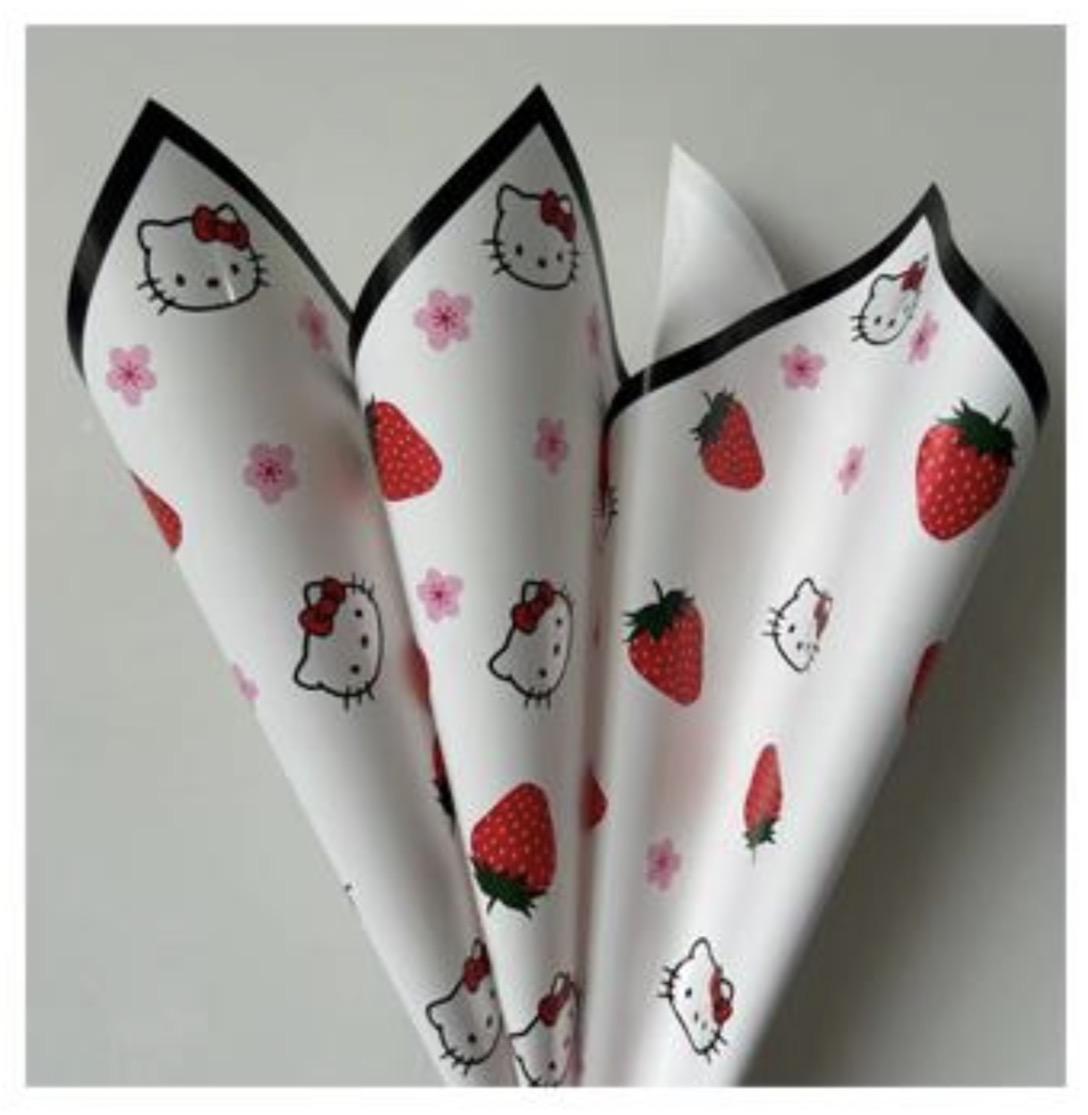 Strawberries & HK Wrap in White